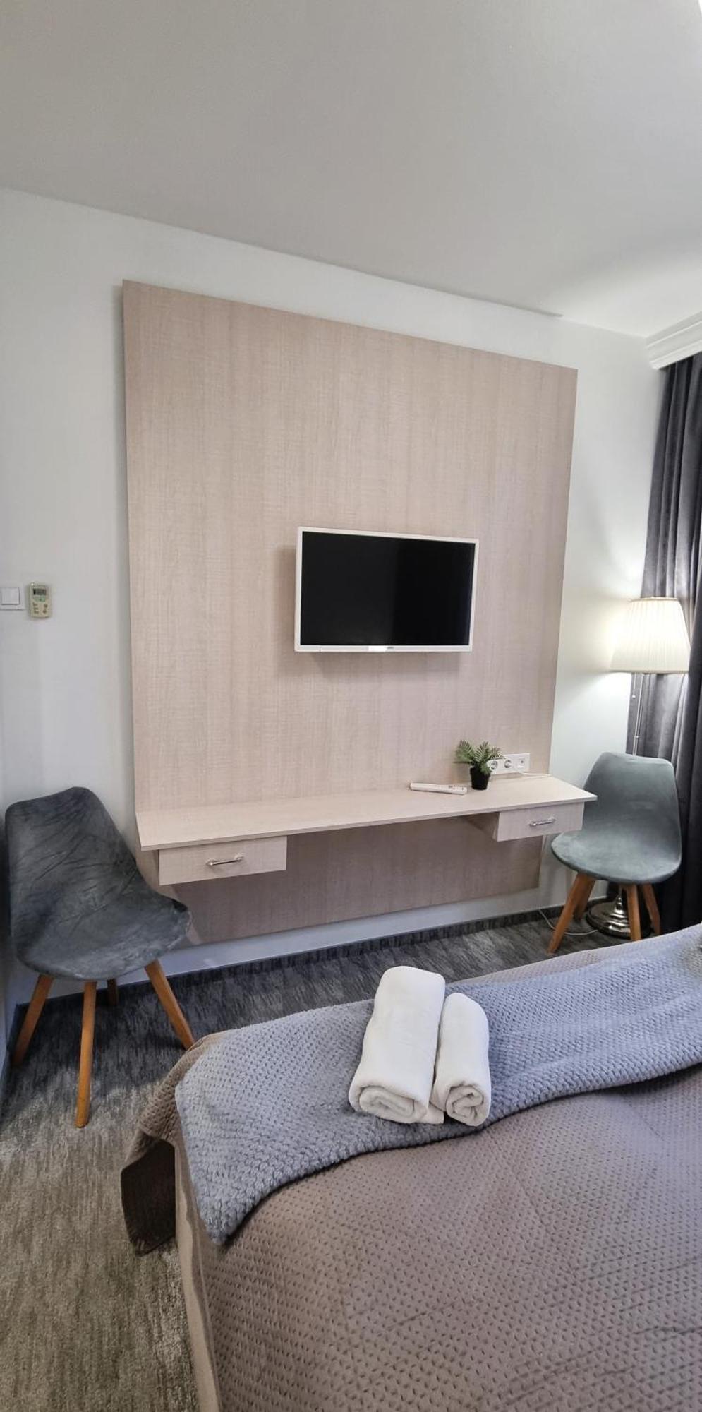 Hotel Harom Gunar Kecskemét Zewnętrze zdjęcie